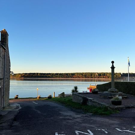 Crown And Anchor Inn Findhorn Exterior foto